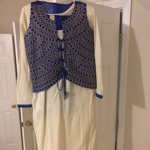 Indian Chudidhar with dupatta - Picture 3 of 5